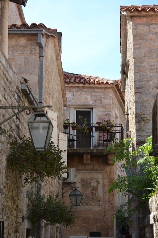 Bell Tower Apartment Budva Ngoại thất bức ảnh