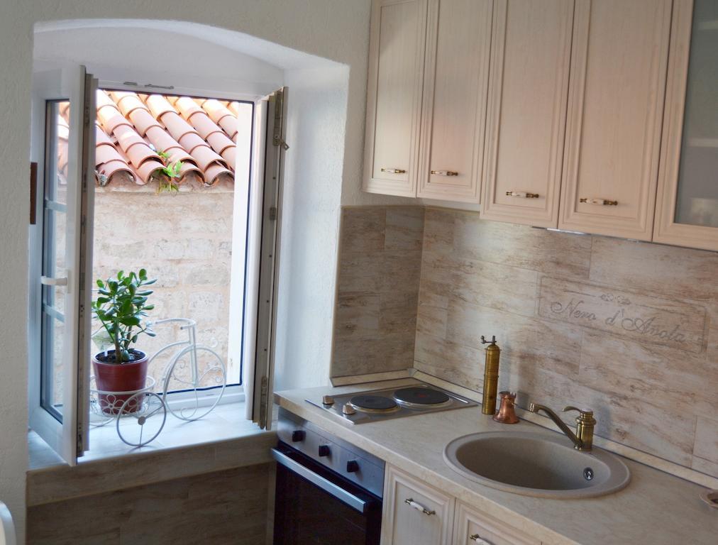 Bell Tower Apartment Budva Ngoại thất bức ảnh